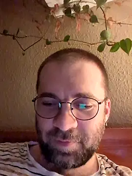 gayboyx77 online show from 04-15-26, 07:58