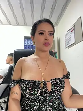 Sara fun online show from 02-21-25, 06:18