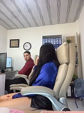 Sara fun online show from 09-30-25, 09:32