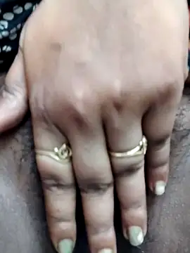 Moody-miss online show from 04-25-26, 04:59