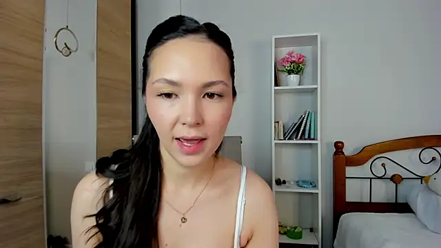 ameliyaa sun online show from 05-18-26, 05:34
