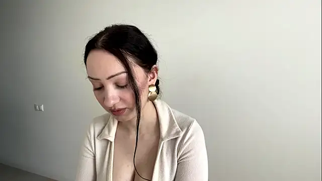 Meow Alika online show from 06-11-26, 12:02