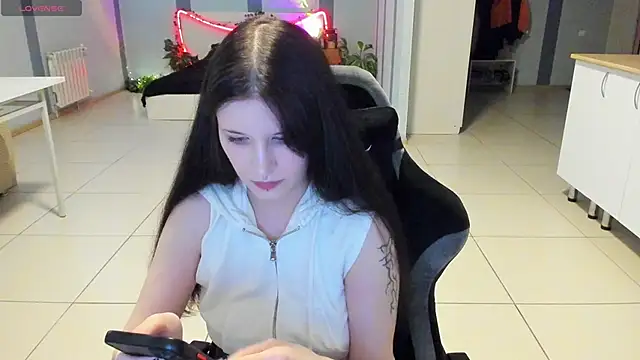 Snapshot of xo_Spirit chatting on 06-11-26, 03:53 xo Spirit online show from 06-11-26, 03:53