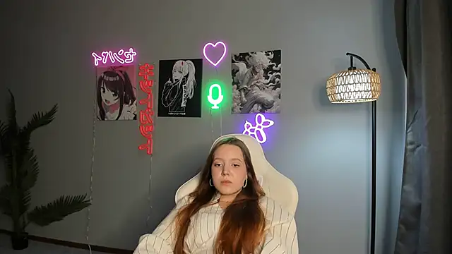 ChuNeece online show from 04-17-26, 03:04