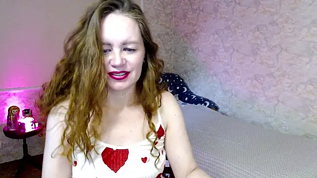 Snapshot of Fern_Lust chatting on 07-13-26, 10:14 Fern Lust online show from 07-13-26, 10:14