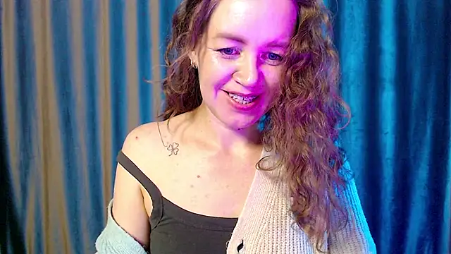 Fern Lust online show from 04-18-26, 01:57