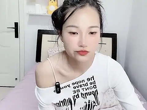 M-weiwei online show from 05-24-26, 02:17