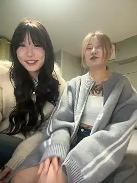 Xiaoyu0012 online show from 04-15-26, 02:43