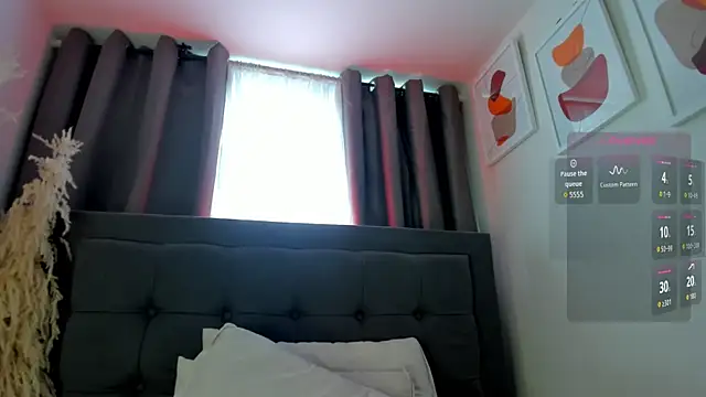 hanna-baker01 online show from 05-23-26, 02:38