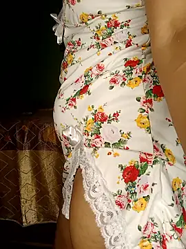 Sexy Hena 69 online show from 05-19-26, 05:42