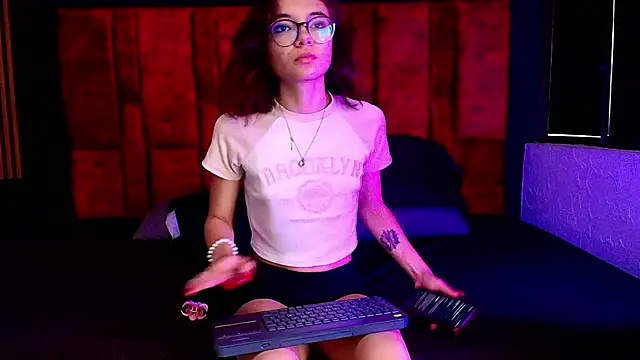 Emma angel 04 online show from 05-29-26, 01:39