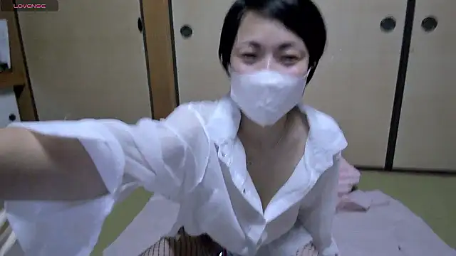 Snapshot of rin2432 chatting on 07-06-26, 02:13 rin2432 online show from 07-06-26, 02:13