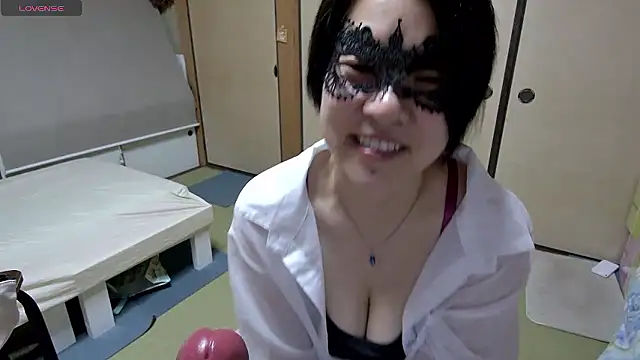 Snapshot of rin2432 chatting on 05-28-26, 02:45 rin2432 online show from 05-28-26, 02:45