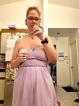 DaddysKitten0715 online show from 04-16-26, 05:19