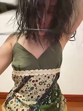 Faye-baby online show from 04-21-26, 03:29