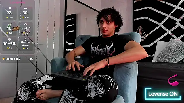 Snapshot of JayTaylorr chatting on 07-08-26, 02:07 JayTaylorr online show from 07-08-26, 02:07