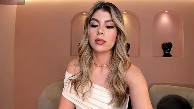 MiaSilvaX online show from 05-27-26, 11:28