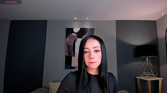 PaulineSanz online show from 05-17-26, 05:13