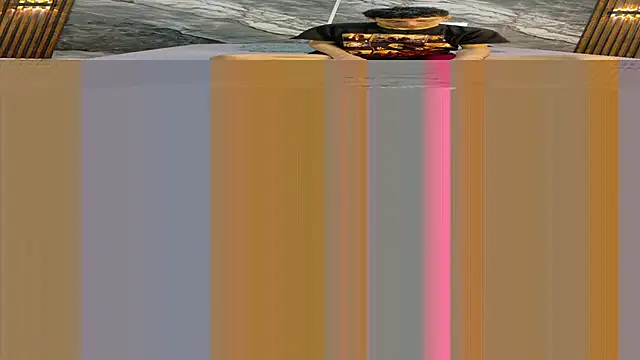 Snapshot of NoahWalker__ chatting on 05-31-26, 11:05 NoahWalker online show from 05-31-26, 11:05