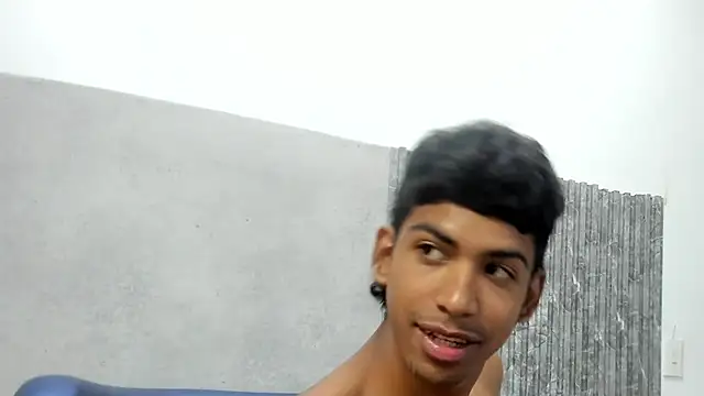 JadeyCharlot online show from 04-30-26, 06:20