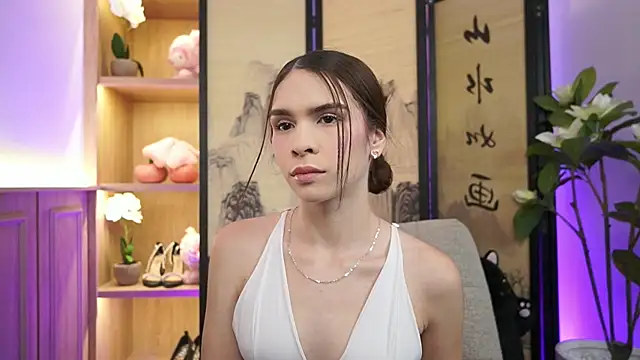 AlinaBennet  online show from 07-03-26, 11:39