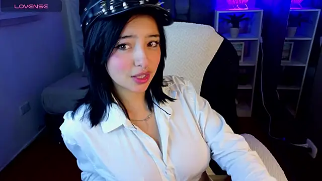 lsa dolly nyx online show from 06-15-26, 09:31