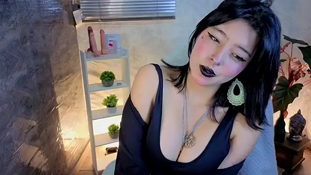 lsa dolly nyx online show from 05-14-26, 04:48