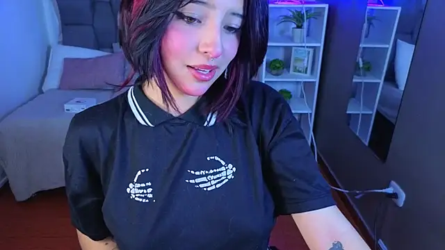 lsa dolly nyx online show from 07-28-26, 04:53