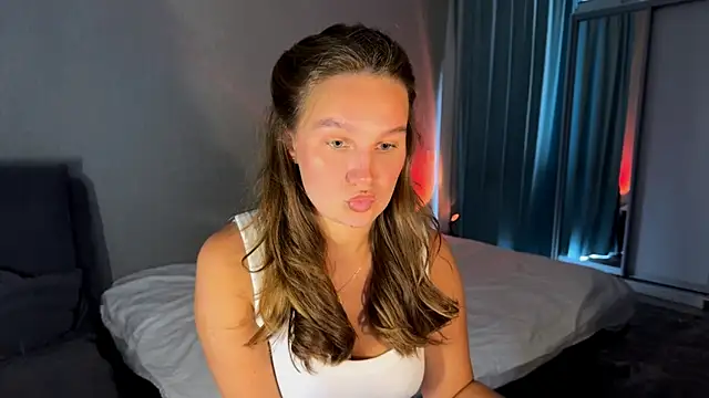 secretnaya girl online show from 07-06-26, 07:15