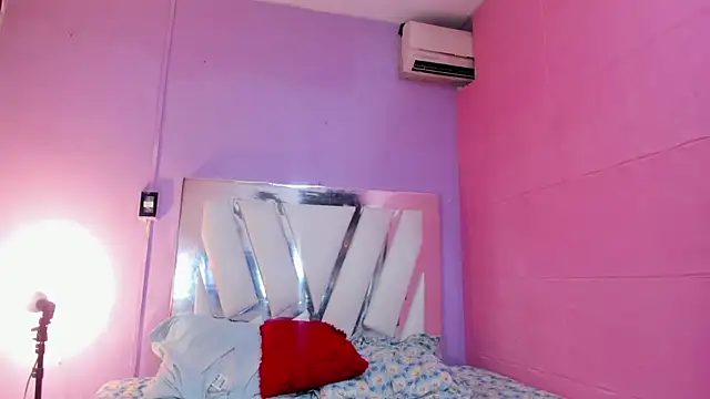 kiara sexyhot online show from 05-31-26, 09:48