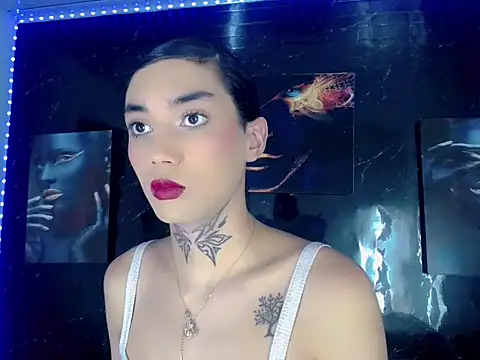 Snapshot of Darianna_A chatting on 06-04-26, 01:27 Darianna A online show from 06-04-26, 01:27