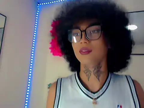 Darianna A online show from 04-29-26, 10:05