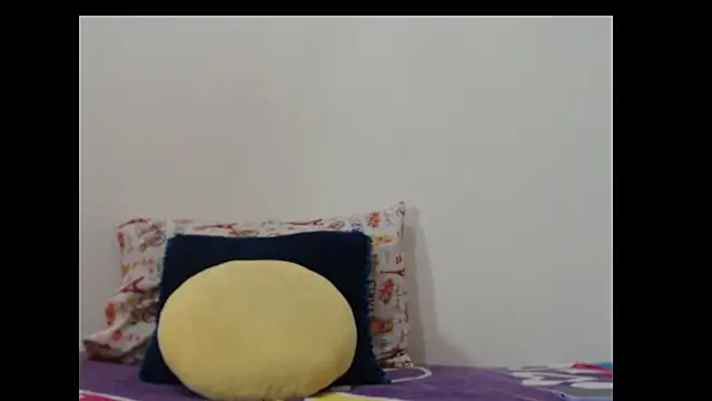 zaphiro skye online show from 06-24-26, 08:57