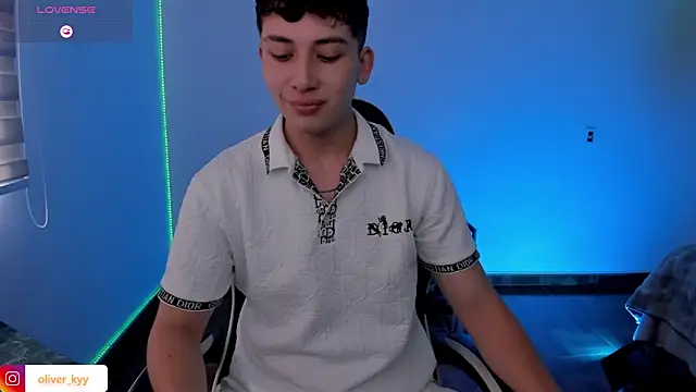 OLIVER K online show from 05-29-26, 09:32