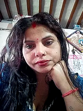 Snapshot of Bebonew1 chatting on 04-21-26, 05:47 Bebonew1 online show from 04-21-26, 05:47