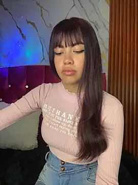 kira ec online show from 05-20-26, 05:32