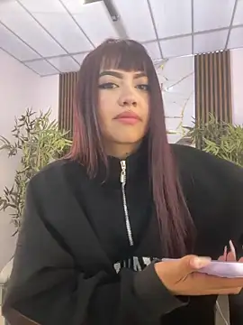 kira ec online show from 05-13-26, 07:10
