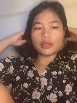 Haniichan online show from 05-25-26, 06:23