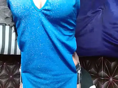 Honeychel online show from 04-18-26, 07:07