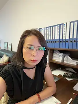Snapshot of lisha521 chatting on 06-26-26, 12:49 lisha521 online show from 06-26-26, 12:49