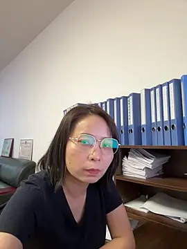 Snapshot of lisha521 chatting on 06-12-26, 01:36 lisha521 online show from 06-12-26, 01:36