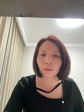 Snapshot of lisha521 chatting on 06-07-26, 05:56 lisha521 online show from 06-07-26, 05:56