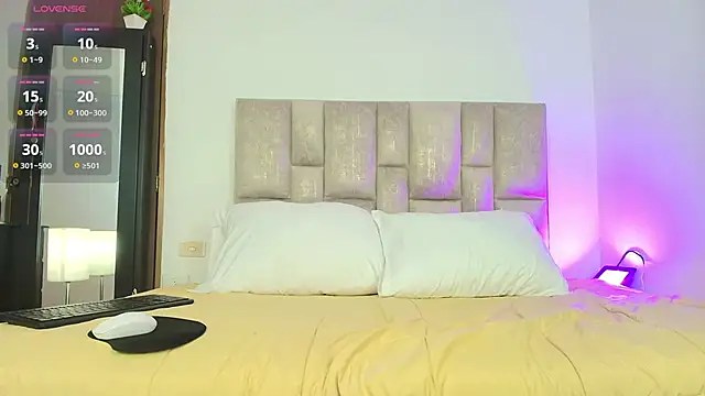 hott mature online show from 05-23-26, 11:42