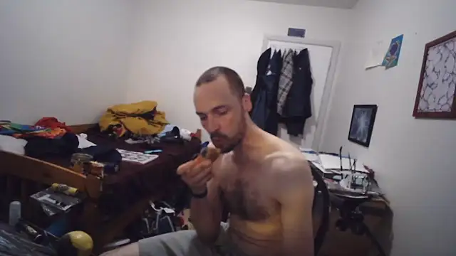 JohnnyMoves online show from 06-11-26, 02:53