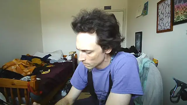 JohnnyMoves online show from 05-17-26, 07:25