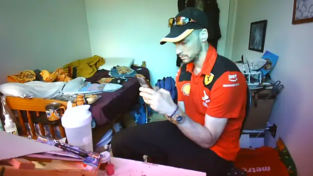 JohnnyMoves online show from 06-07-26, 05:07
