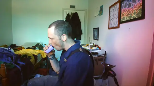 JohnnyMoves online show from 06-19-26, 07:41