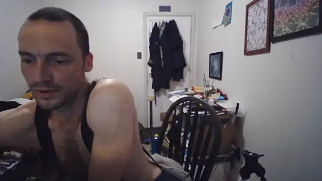 JohnnyMoves online show from 06-21-26, 01:55