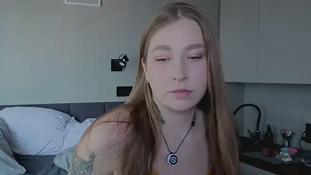 Snapshot of ShowmeYourfetish chatting on 07-23-26, 03:37 ShowmeYourfetish online show from 07-23-26, 03:37