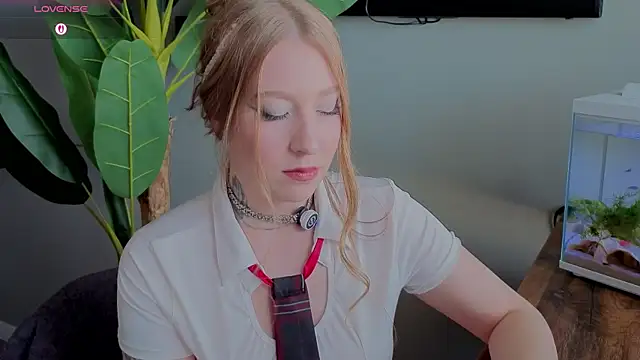 ShowmeYourfetish online show from 05-08-26, 03:43